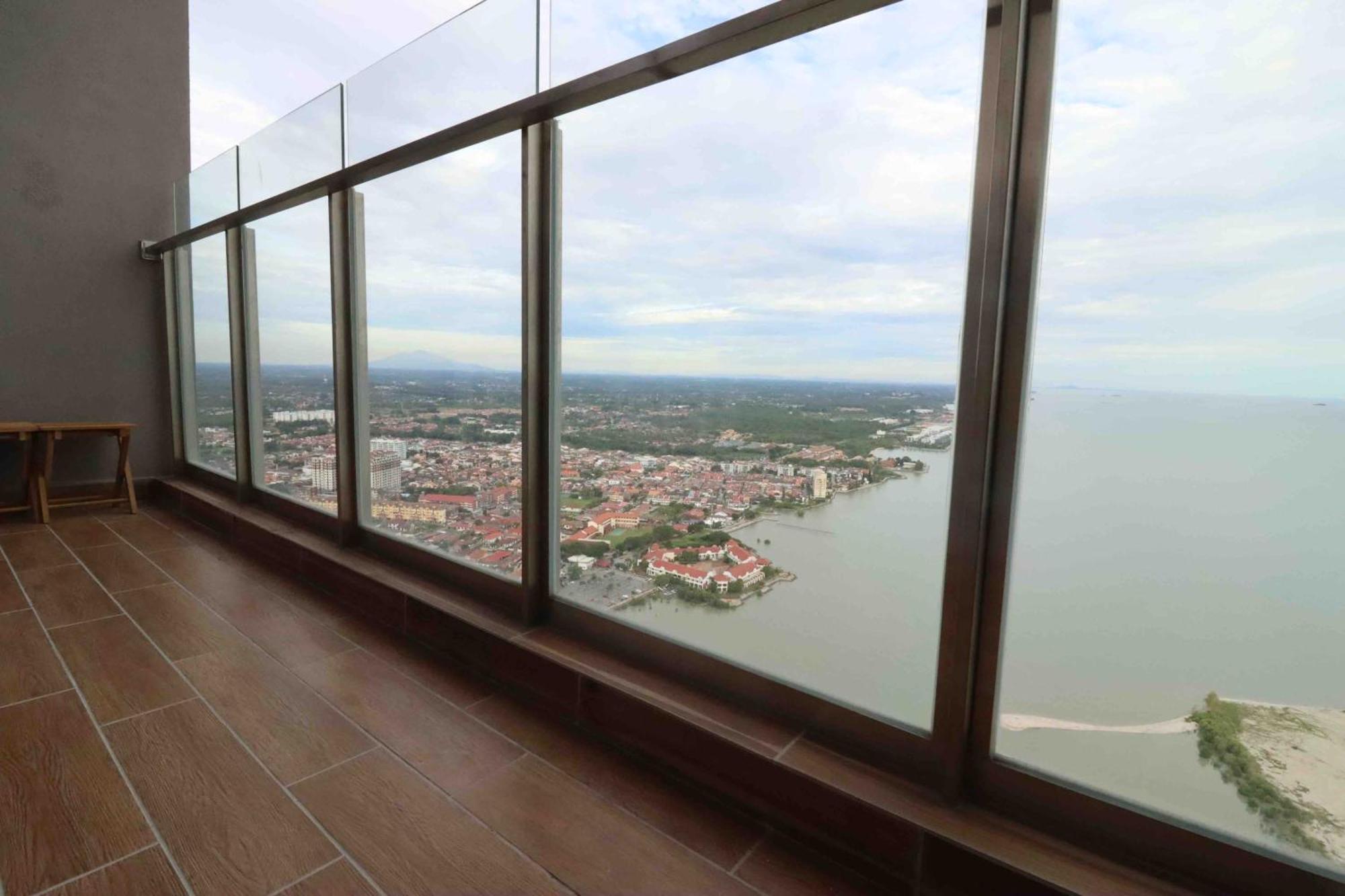 Attic Home Melaka Silverscape Residence & Jonker Habitación foto